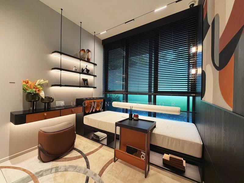 RARE HOUSE NEAR MRT!!! CONVENIENT LOCATION!!! HIGH RENTAL POTENTIAL!!!, Boon Lay / Jurong / Tuas, 4 Bedrooms, 1,345 sqft, Condominium For Sale, by Eugene Khor, 500270778 - Study - PropertyGuru.com.sg