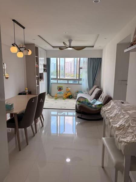988A Buangkok Green, 988A Buangkok Green, Hougang / Punggol / Sengkang, 3 Bedrooms, 1,001 sqft, HDB Flat For Sale, by Jason Fan, 500270783 - Living Room - PropertyGuru.com.sg