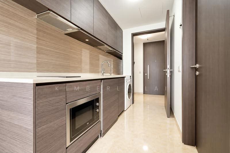Rare 3BR dual-key & maid’s rm, 3 mins' to LRT, est. $5K-6K rental, Sengkang/Fernvale/Punggol, Hougang / Punggol / Sengkang, 4 Bedrooms, 1,118 sqft, Condominium For Sale, by Kimberly Lai, 500270784 - Kitchen - PropertyGuru.com.sg