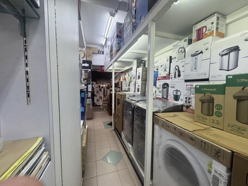 1 Jalan Bukit Merah, Jalan bukit Merah, Alexandra / Commonwealth, 600 sqft, Shop / Shophouse For Rent, by Alex Wan, 500270793 - Interior - CommercialGuru.com.sg