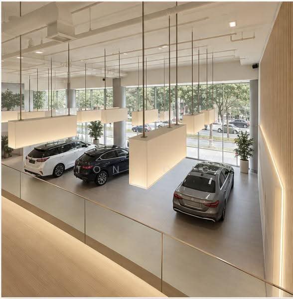 Showroom for rent in the Alexandra - Leng Kee motor belt, Alexandra / Commonwealth, 7,000 sqft, Light Industrial (B1) For Rent, by Tony Ong, 500270802 - Interior - CommercialGuru.com.sg