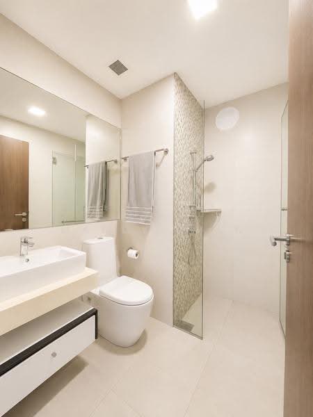 Suites 28, 28 Lorong 30 Geylang, Eunos / Geylang / Paya Lebar, 1 Bedroom, 506 sqft, Apartment For Rent, by Mandy Chan, 500270808 - Bathroom - PropertyGuru.com.sg