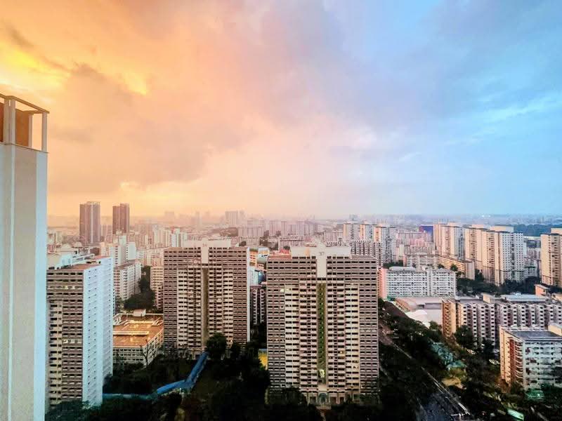 262 Toa Payoh Apex, 262 Toa Payoh East, Balestier / Toa Payoh, 2 Bedrooms, 732 sqft, HDB Flat For Sale, by James Yeo, 500270809 - Exterior - PropertyGuru.com.sg