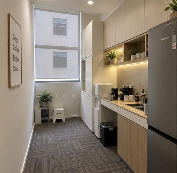 Office warehouse space for rent, move in condition, Alexandra / Commonwealth, 2,410 sqft, Light Industrial (B1) For Rent, by Tony Ong, 500270810 - Kitchen - CommercialGuru.com.sg