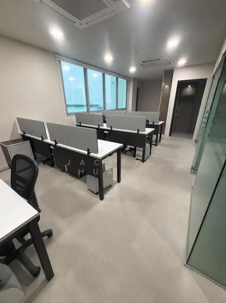 Prestige Centre, 71 Bukit Batok Crescent, Dairy Farm / Bukit Panjang / Choa Chu Kang, 2,702 sqft, Light Industrial (B1) For Rent, by Jacklyn Huang, 500270820 - Interior - CommercialGuru.com.sg