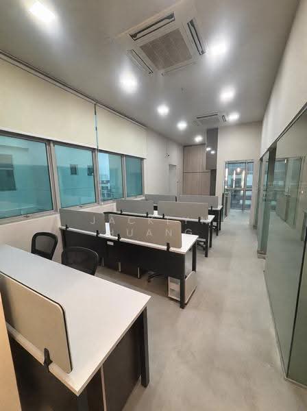 Prestige Centre, 71 Bukit Batok Crescent, Dairy Farm / Bukit Panjang / Choa Chu Kang, 2,702 sqft, Light Industrial (B1) For Rent, by Jacklyn Huang, 500270820 - Interior - CommercialGuru.com.sg
