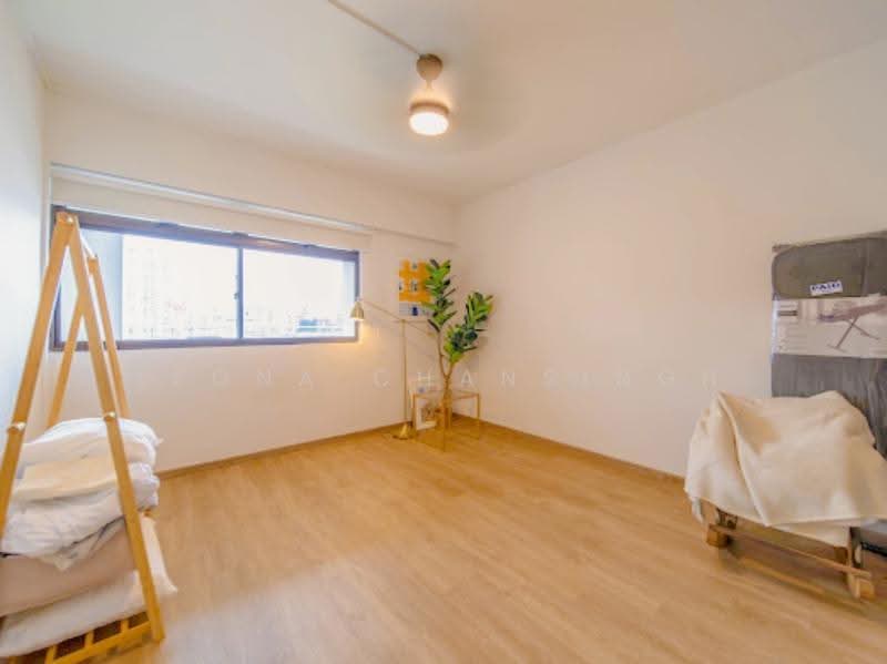 288C Jurong East Street 21, 288C Jurong East Street 21, Boon Lay / Jurong / Tuas, 3 Bedrooms, 1,528 sqft, HDB Flat For Sale, by Leona Chansingh, 500270833 - Common Bedroom - PropertyGuru.com.sg