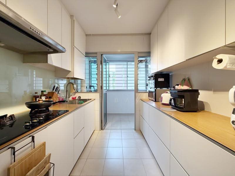526C Costa Ris, 526C Pasir Ris Street 51, Pasir Ris / Tampines, 3 Bedrooms, 1,001 sqft, HDB Flat For Sale, by Nazri Baobed, 500270844 - Kitchen - PropertyGuru.com.sg