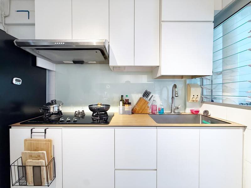 526C Costa Ris, 526C Pasir Ris Street 51, Pasir Ris / Tampines, 3 Bedrooms, 1,001 sqft, HDB Flat For Sale, by Nazri Baobed, 500270844 - Kitchen - PropertyGuru.com.sg