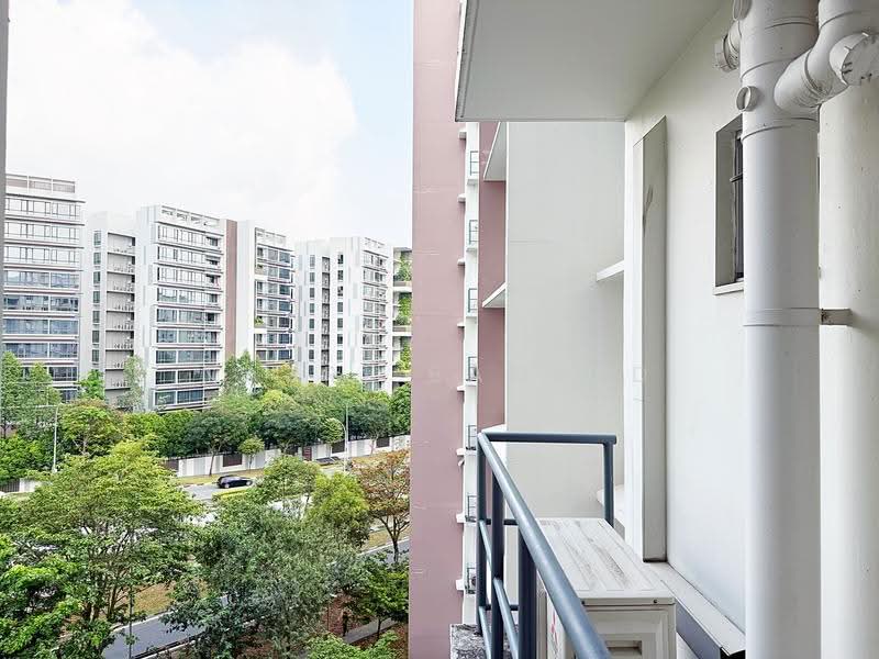 526C Costa Ris, 526C Pasir Ris Street 51, Pasir Ris / Tampines, 3 Bedrooms, 1,001 sqft, HDB Flat For Sale, by Nazri Baobed, 500270844 - Balcony - PropertyGuru.com.sg
