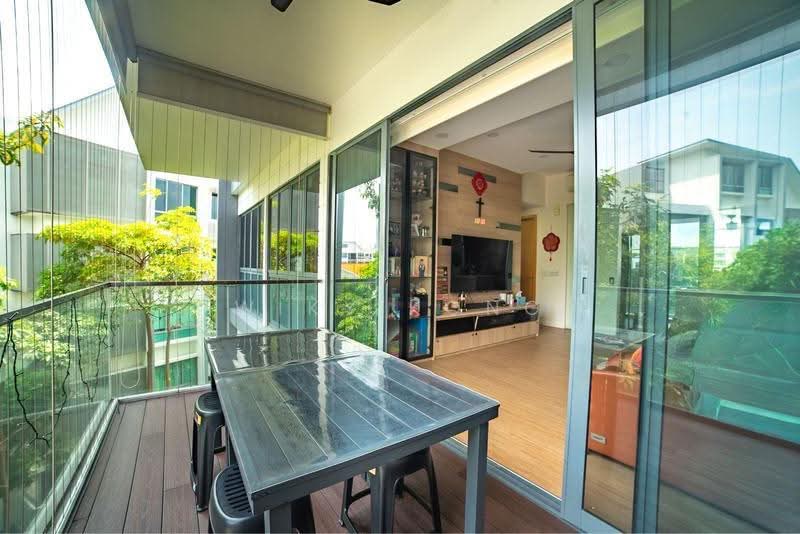 Seventy St Patrick's, 70 Saint Patrick's Road, East Coast / Marine Parade, 3 Bedrooms, 1,184 sqft, Condominium For Rent, by Wiky Kong, 500270846 - Balcony - PropertyGuru.com.sg