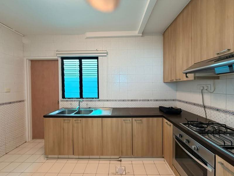 Siglap Center, 55 Siglap Road, East Coast / Marine Parade, 3 Bedrooms, 1,290 sqft, Apartment For Rent, by Ben Wong, 500270852 - Kitchen - PropertyGuru.com.sg