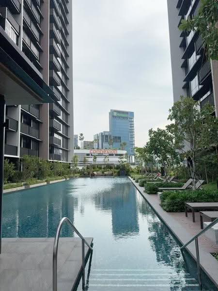 Piccadilly Grand, Northumberland Road, Farrer Park / Serangoon Rd, Room Rental, 120 sqft, Condominium For Rent, by Linda Zhang, 500270860 - Pool - PropertyGuru.com.sg