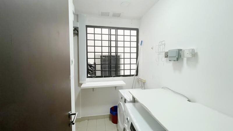 Harbourlights, 68 Telok Blangah Road, Harbourfront / Telok Blangah, Room Rental, 150 sqft, Apartment For Rent, by Maple Yap, 500270861 - Yard/Laundry - PropertyGuru.com.sg