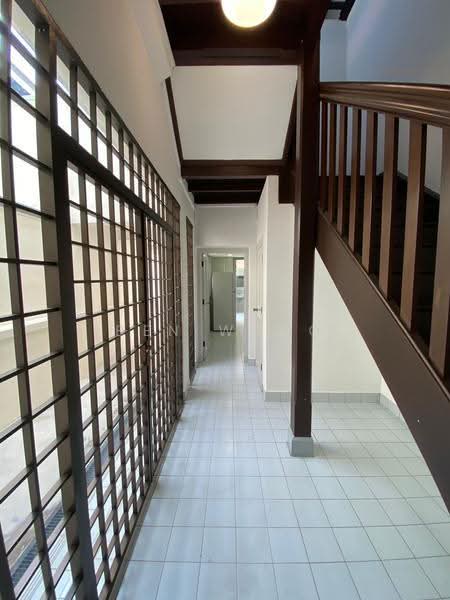Townerville, 134 Towner Road, Balestier / Toa Payoh, 2 Bedrooms, 2,162 sqft, Conservation House For Rent, by Ben Wong, 500270862 - Corridor - PropertyGuru.com.sg