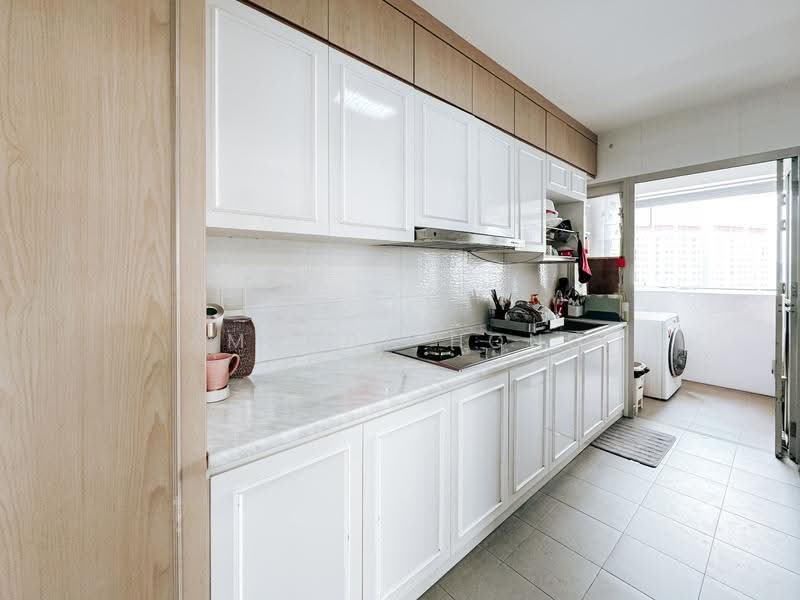 323B Sumang Walk, 323B Sumang Walk, Hougang / Punggol / Sengkang, 3 Bedrooms, 1,216 sqft, HDB Flat For Rent, by Amanda Hong, 500270863 - Kitchen - PropertyGuru.com.sg