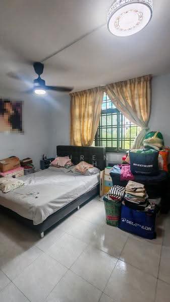 661 Choa Chu Kang Crescent, 661 Choa Chu Kang Crescent, Dairy Farm / Bukit Panjang / Choa Chu Kang, 3 Bedrooms, 1,313 sqft, HDB Flat For Sale, by Laurent Soh, 500270874 - Bedroom - PropertyGuru.com.sg