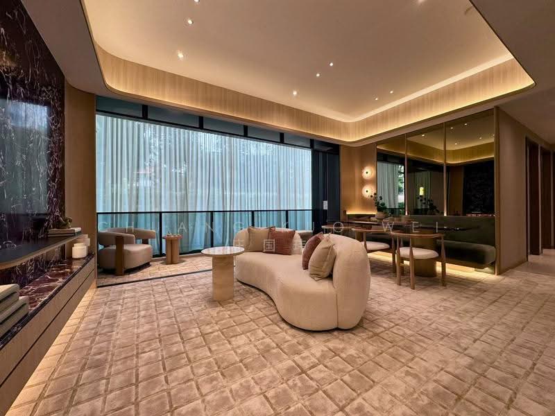 Amberwood at Holland, Tanglin / Holland / Bukit Timah, 4 Bedrooms, 1,227 sqft, Condominium For Sale, by Chuang Kuo Wei 庄国玮, 500270875 - Living Room - PropertyGuru.com.sg