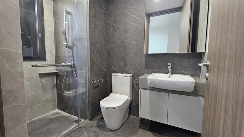 Lumina Grand, Bukit Batok West Ave. 5, Dairy Farm / Bukit Panjang / Choa Chu Kang, Room Rental, 144 sqft, Condominium For Rent, by Chow Teng Teng, 500270879 - Bathroom - PropertyGuru.com.sg