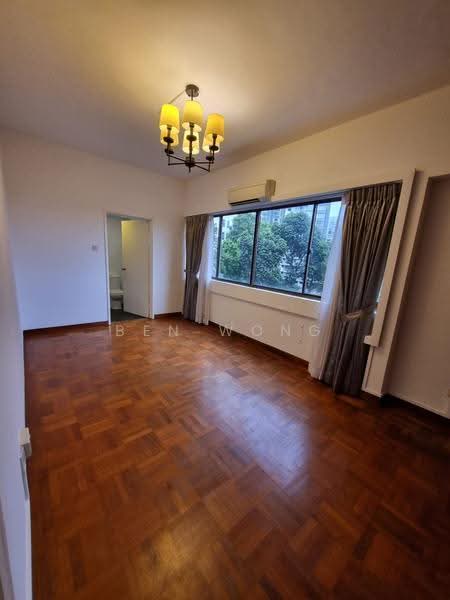 The Cairnhill, 4 Cairnhill Rise, Orchard / River Valley, 4 Bedrooms, 2,788 sqft, Condominium For Rent, by Ben Wong, 500270882 - Living Room - PropertyGuru.com.sg