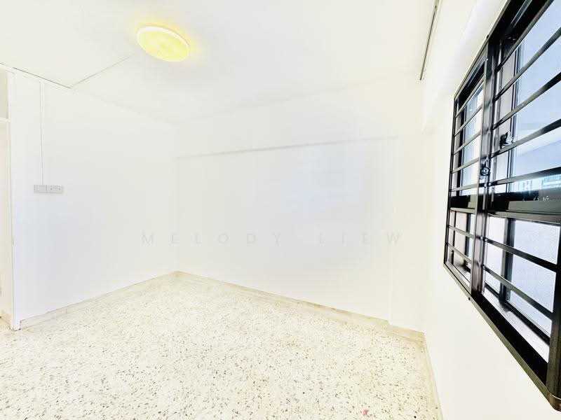 214 Bedok North Street 1, 214 Bedok North Street 1, Bedok / Upper East Coast, 2 Bedrooms, 732 sqft, HDB Flat For Sale, by Melody Liew, 500270884 - Interior - PropertyGuru.com.sg
