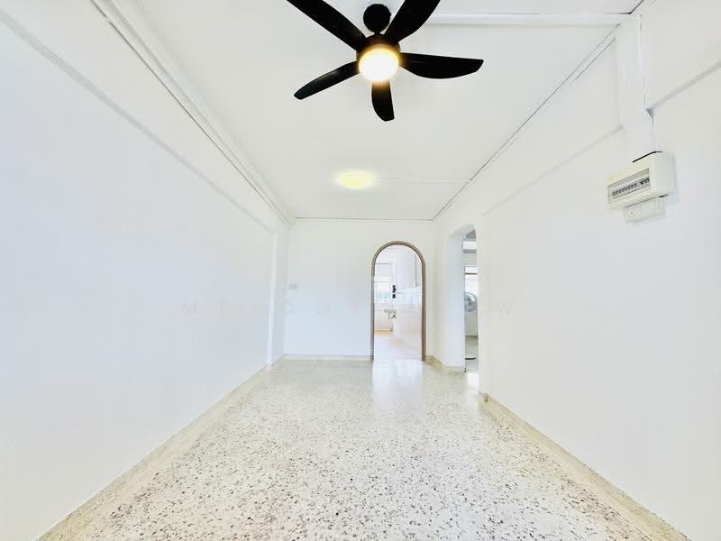 214 Bedok North Street 1, 214 Bedok North Street 1, Bedok / Upper East Coast, 2 Bedrooms, 732 sqft, HDB Flat For Sale, by Melody Liew, 500270884 - Interior - PropertyGuru.com.sg