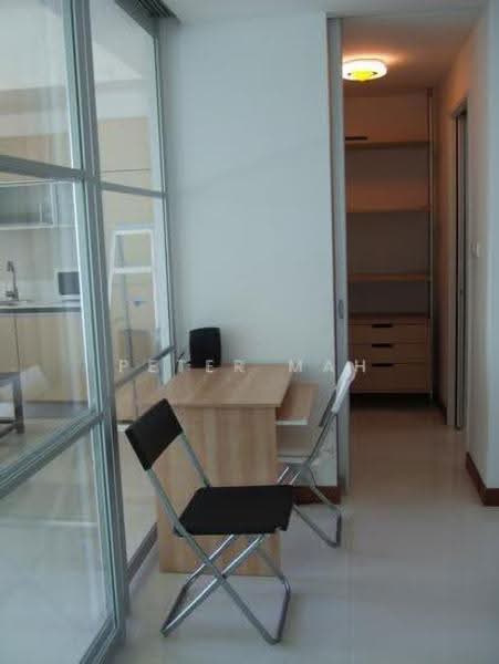 BEAUTIFUL BAYVIEW and SEAVIEW SPACIOUS 1 bedroom at Raffles Place MRT SHENTON WAY. for RENT, Boat Quay / Raffles Place / Marina, Studio, 689 sqft, Condominium For Rent, by Peter Mah, 500270886 - Interior - PropertyGuru.com.sg