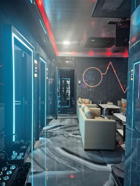 FULLY FITTED KTV NIGHT CLUB FOR TAKEOVER, 1 ROCHOR CANAL ROAD, Beach Road / Bugis / Rochor, 1,722 sqft, Other Retail For Rent, by Ethel Zhang, 500270893 - Interior - CommercialGuru.com.sg