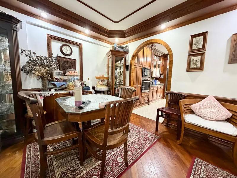 166 Yishun Ring Road, 166 Yishun Ring Road, Sembawang / Yishun, 3 Bedrooms, 904 sqft, HDB Flat For Sale, by Nona Kirana, 500270894 - Dining Room - PropertyGuru.com.sg