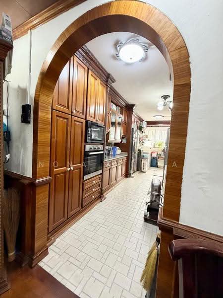 166 Yishun Ring Road, 166 Yishun Ring Road, Sembawang / Yishun, 3 Bedrooms, 904 sqft, HDB Flat For Sale, by Nona Kirana, 500270894 - Kitchen - PropertyGuru.com.sg