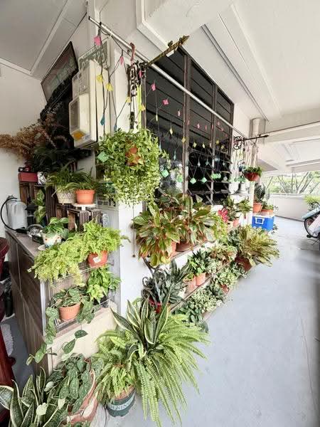 166 Yishun Ring Road, 166 Yishun Ring Road, Sembawang / Yishun, 3 Bedrooms, 904 sqft, HDB Flat For Sale, by Nona Kirana, 500270894 - Exterior - PropertyGuru.com.sg