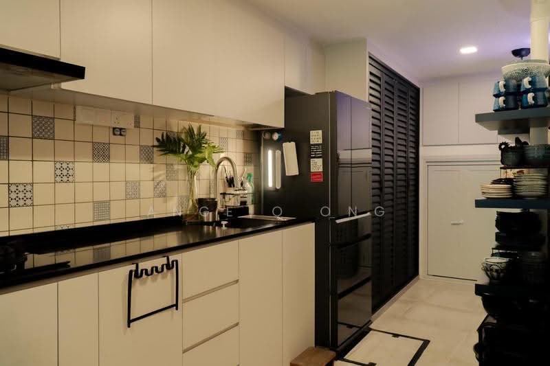 78 Moh Guan Terrace, 78 Moh Guan Terrace, Alexandra / Commonwealth, 2 Bedrooms, 1,055 sqft, Apartment For Sale, by Angelo Ong, 500270900 - Kitchen - PropertyGuru.com.sg