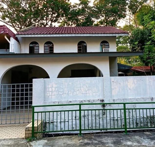 Rosyth/Jalan Limbok/Phillips Ave/Chuan Hoe Ave, Hougang / Punggol / Sengkang, 4 Bedrooms, 2,600 sqft, Semi-Detached House For Sale, by BK Tan, 500270909 - Exterior - PropertyGuru.com.sg