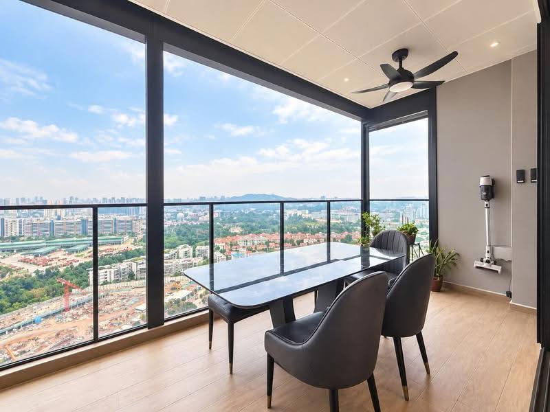 Whistler Grand, 107 West Coast Vale, Buona Vista / West Coast / Clementi New Town, 5 Bedrooms, 1,442 sqft, Condominium For Sale, by Kelly Lin, 500270911 - Balcony - PropertyGuru.com.sg
