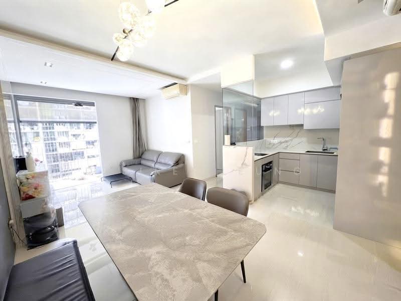 Sol Acres, 8 Choa Chu Kang Grove, Dairy Farm / Bukit Panjang / Choa Chu Kang, 3 Bedrooms, 872 sqft, Condominium For Sale, by Desiree Leung, 500270915 - Living Room - PropertyGuru.com.sg
