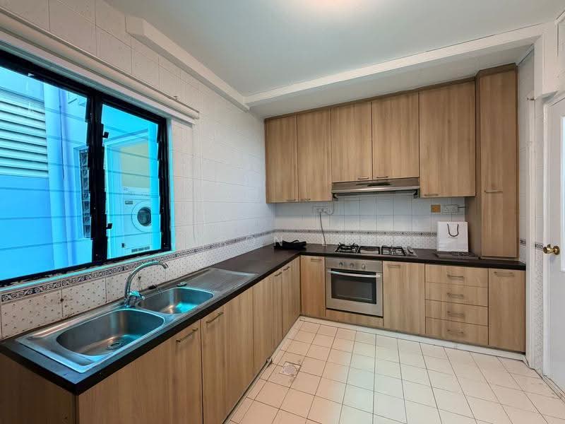 Siglap Center, 55 Siglap Road, East Coast / Marine Parade, 3 Bedrooms, 1,290 sqft, Apartment For Rent, by Jeron Lee, 500270918 - Kitchen - PropertyGuru.com.sg