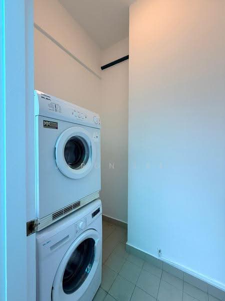 Siglap Center, 55 Siglap Road, East Coast / Marine Parade, 3 Bedrooms, 1,290 sqft, Apartment For Rent, by Jeron Lee, 500270918 - Interior - PropertyGuru.com.sg