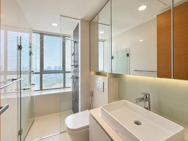 Dakota Residences, 34 Dakota Crescent, Eunos / Geylang / Paya Lebar, 3 Bedrooms, 1,292 sqft, Condominium For Sale, by Nicole Lin, 500270920 - Common Bathroom - PropertyGuru.com.sg