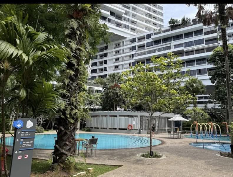 The Interlace, 180 Depot Road, Harbourfront / Telok Blangah, 4 Bedrooms, 2,088 sqft, Condominium For Rent, by Deepti Malik, 500270923 - Pool - PropertyGuru.com.sg