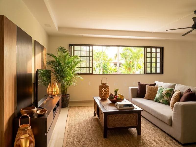 48 Teban Gardens Road, 48 Teban Gardens Road, Boon Lay / Jurong / Tuas, 3 Bedrooms, 1,001 sqft, HDB Flat For Sale, by Annie Chua, 500270927 - Living Room - PropertyGuru.com.sg