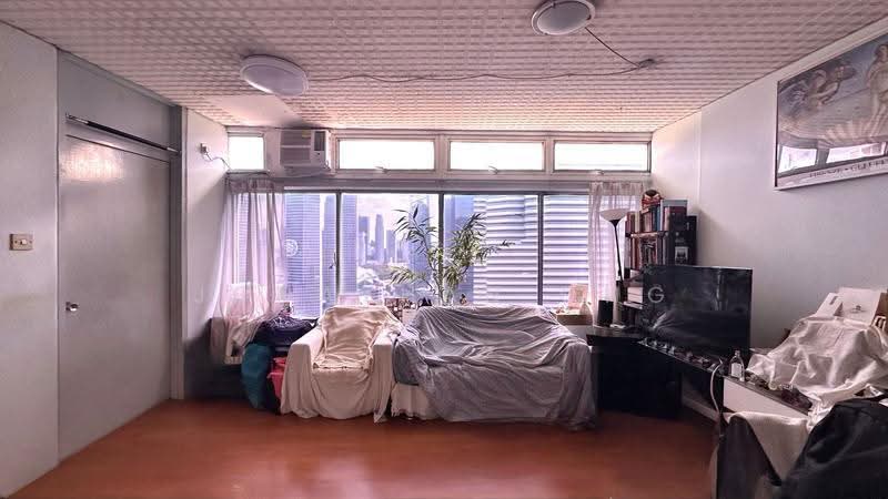 The Plaza, 7500A Beach Road, Beach Road / Bugis / Rochor, 1 Bedroom, 549 sqft, Apartment For Sale, by Jonathan Ong, 500270931 - Living Room - PropertyGuru.com.sg