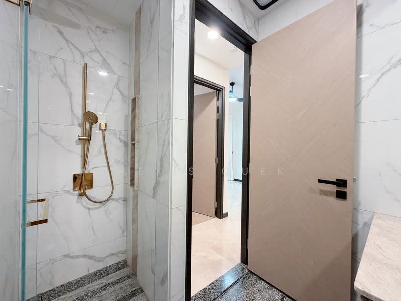 Perfect Ten, 323 Bukit Timah Road, Tanglin / Holland / Bukit Timah, 2 Bedrooms, 753 sqft, Condominium For Rent, by Alexis Quek, 500270933 - Bathroom - PropertyGuru.com.sg