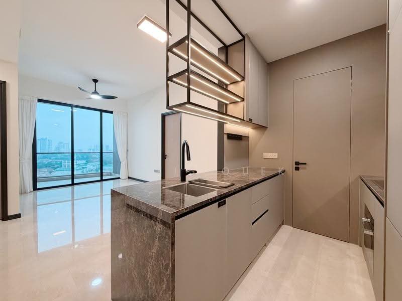 Perfect Ten, 323 Bukit Timah Road, Tanglin / Holland / Bukit Timah, 2 Bedrooms, 753 sqft, Condominium For Rent, by Alexis Quek, 500270933 - Kitchen - PropertyGuru.com.sg