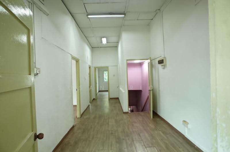 Sims Ave/ Geylang Serai 2nd Floor, Changi Road, Eunos / Geylang / Paya Lebar, 1,350 sqft, Shop / Shophouse For Rent, by Susan Prior, 500270939 - Interior - CommercialGuru.com.sg