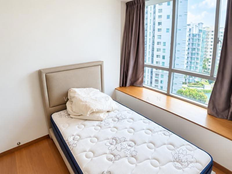 Domain 21, 21 Delta Road, Alexandra / Commonwealth, 2 Bedrooms, 926 sqft, Condominium For Sale, by Victor Tan, 500270942 - Bedroom - PropertyGuru.com.sg