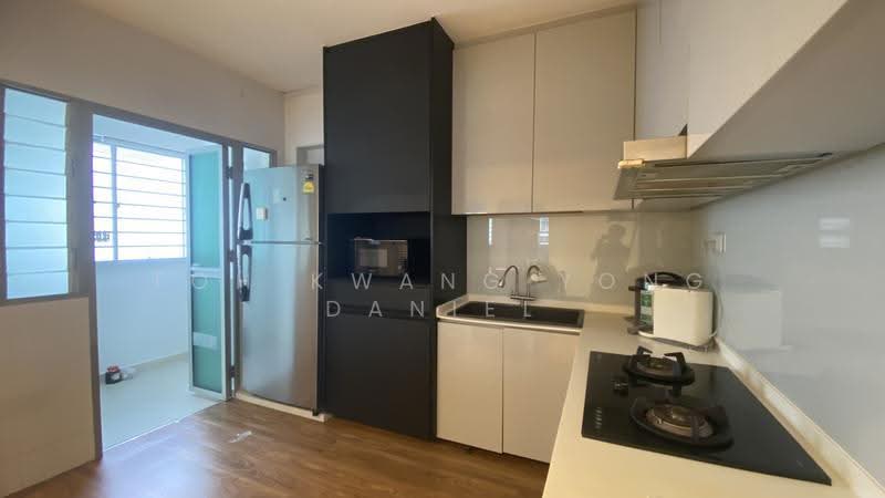 18C MacPherson Residency, 18C Circuit Road, Macpherson / Potong Pasir, 3 Bedrooms, 1,001 sqft, HDB Flat For Rent, by Toh Kwang Yong Daniel, 500270957 - Kitchen - PropertyGuru.com.sg