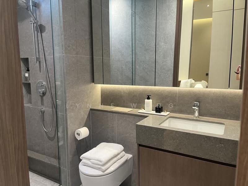 Amberwood at Holland, Tanglin / Holland / Bukit Timah, 4 Bedrooms, 1,227 sqft, Condominium For Sale, by Lynne Wong, 500270959 - Bathroom - PropertyGuru.com.sg