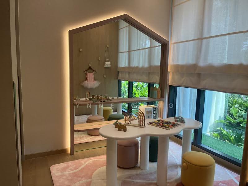 Amberwood at Holland, Tanglin / Holland / Bukit Timah, 4 Bedrooms, 1,227 sqft, Condominium For Sale, by Lynne Wong, 500270959 - Bedroom - PropertyGuru.com.sg