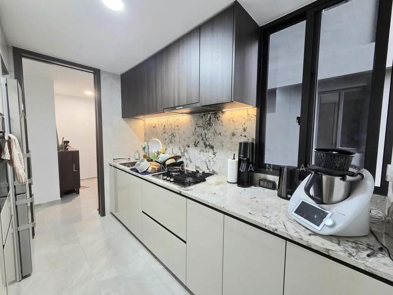 Tembusu Grand, 94 Jalan Tembusu, East Coast / Marine Parade, 3 Bedrooms, 1,173 sqft, Condominium For Rent, by Laurence Tania, 500270962 - Kitchen - PropertyGuru.com.sg