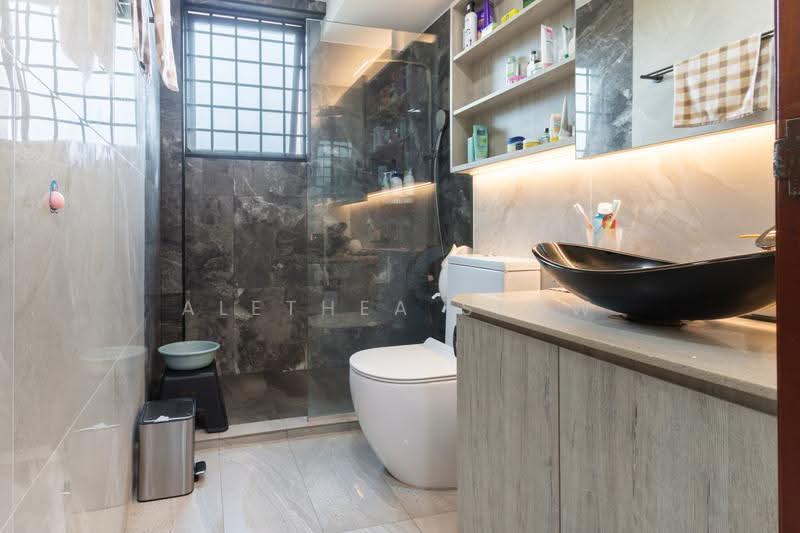 Simsville, 6 Geylang East Avenue 2, Eunos / Geylang / Paya Lebar, 3 Bedrooms, 1,238 sqft, Condominium For Sale, by Alethea Seow, 500270963 - Bathroom - PropertyGuru.com.sg